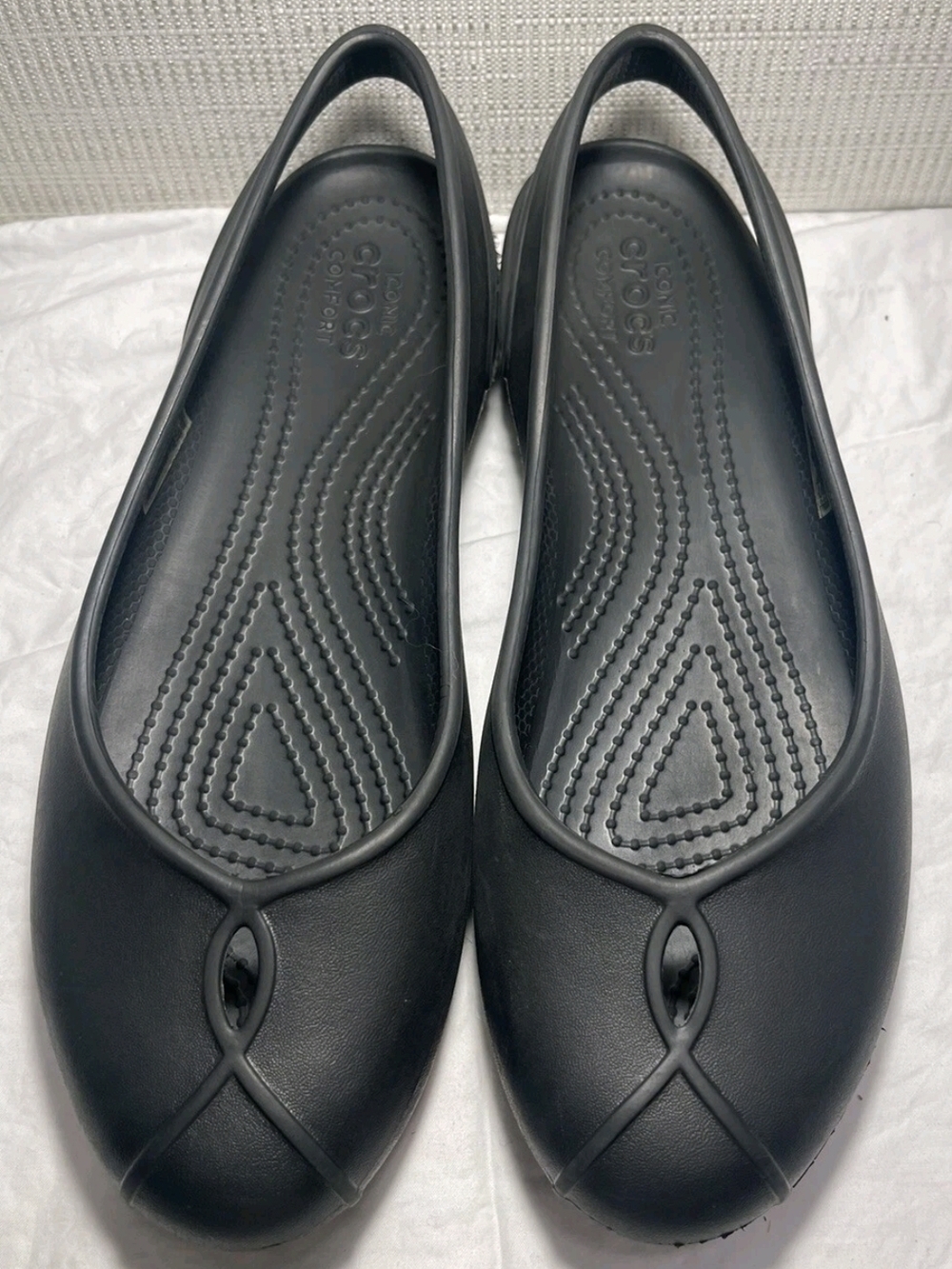 Crocs Olivia  Ballet Flat Slingback Shoes Black Women’s Size 7.  10127 Comfort